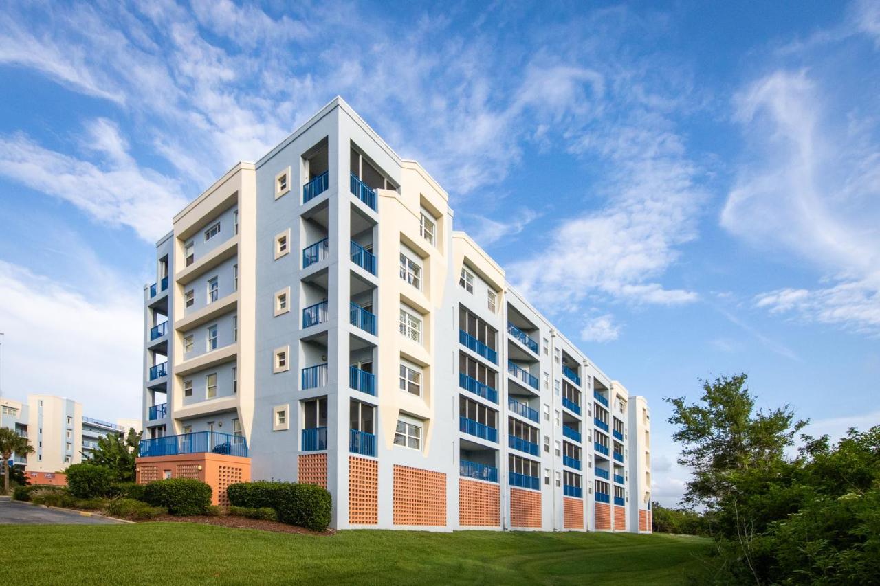 Oceanwalk Condos Bethune Beach Экстерьер фото