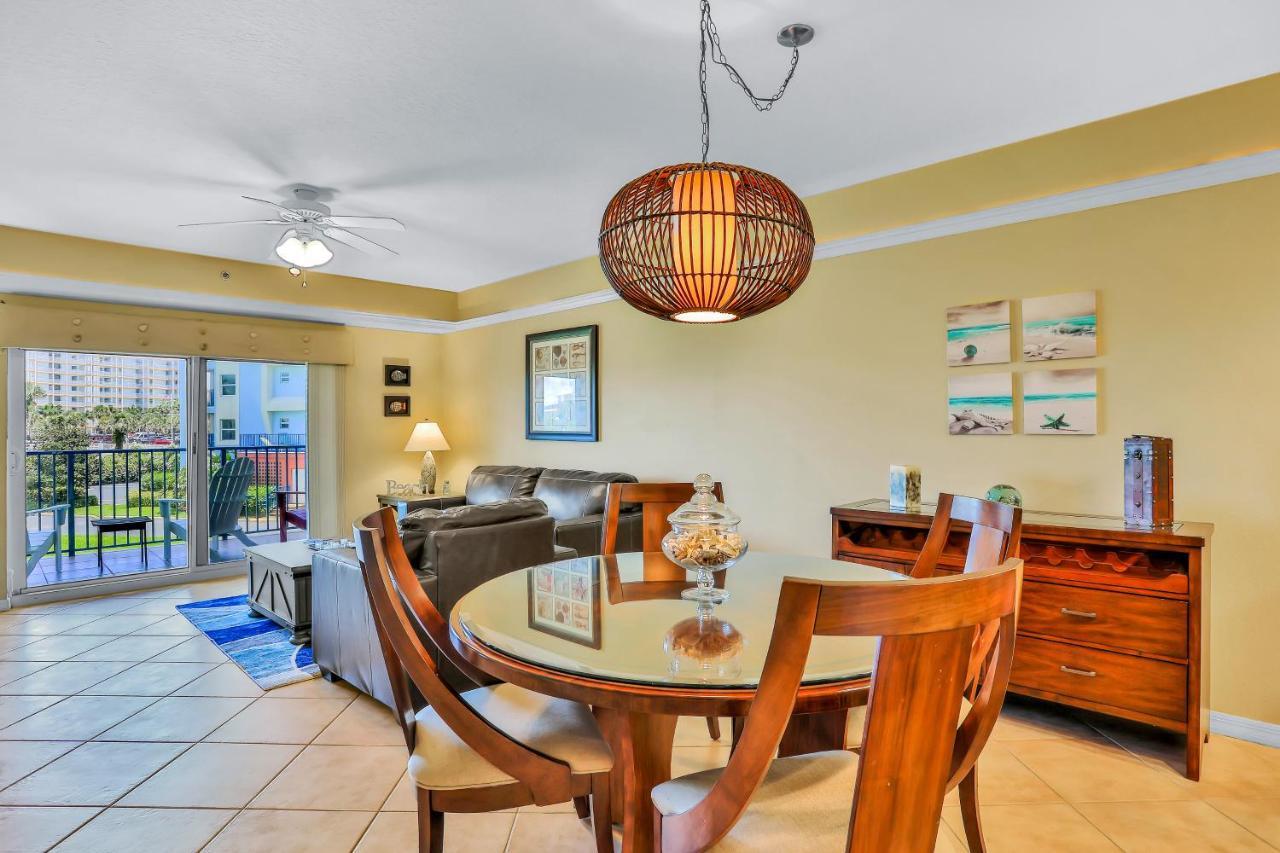Oceanwalk Condos Bethune Beach Экстерьер фото