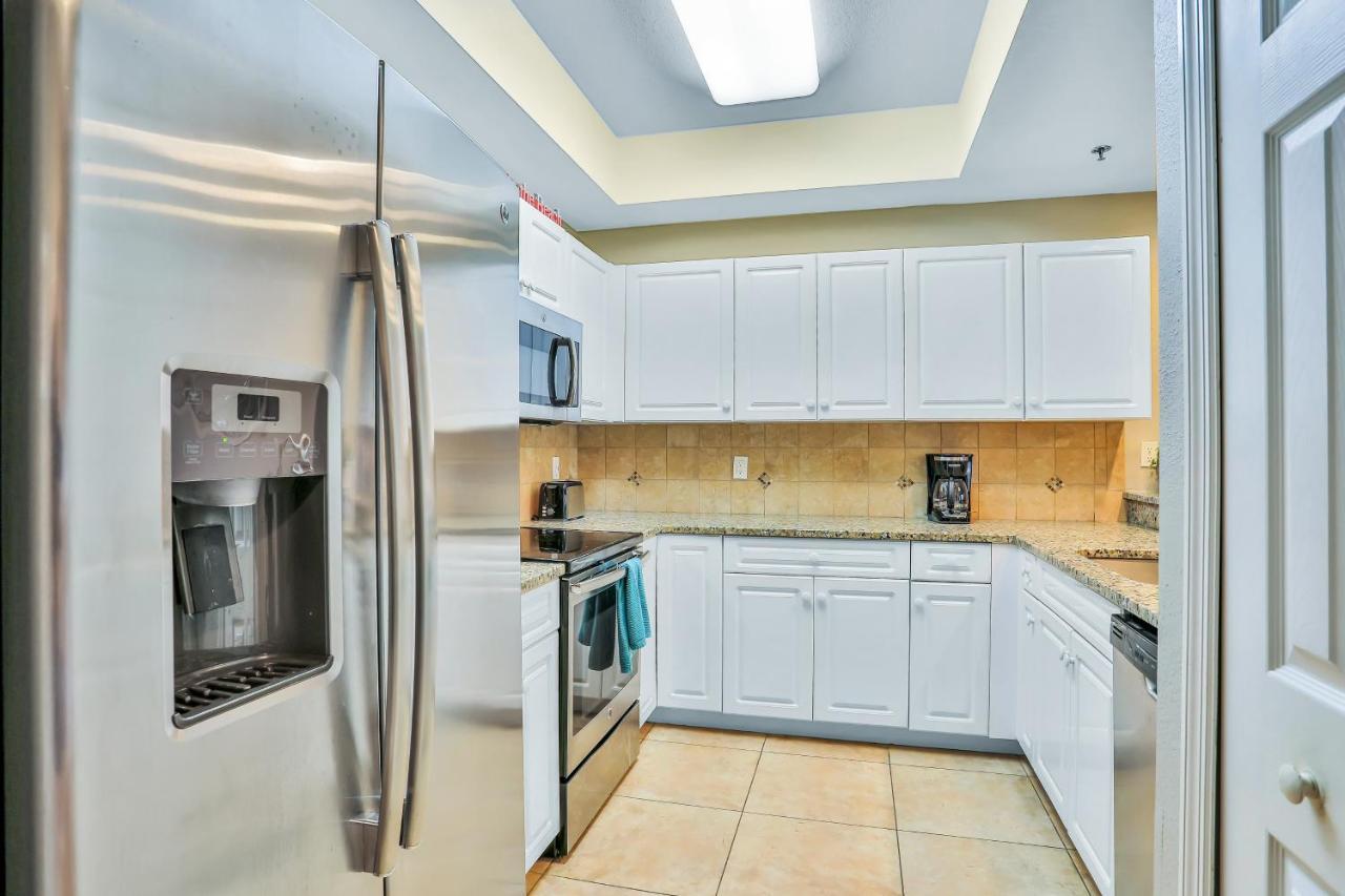 Oceanwalk Condos Bethune Beach Экстерьер фото