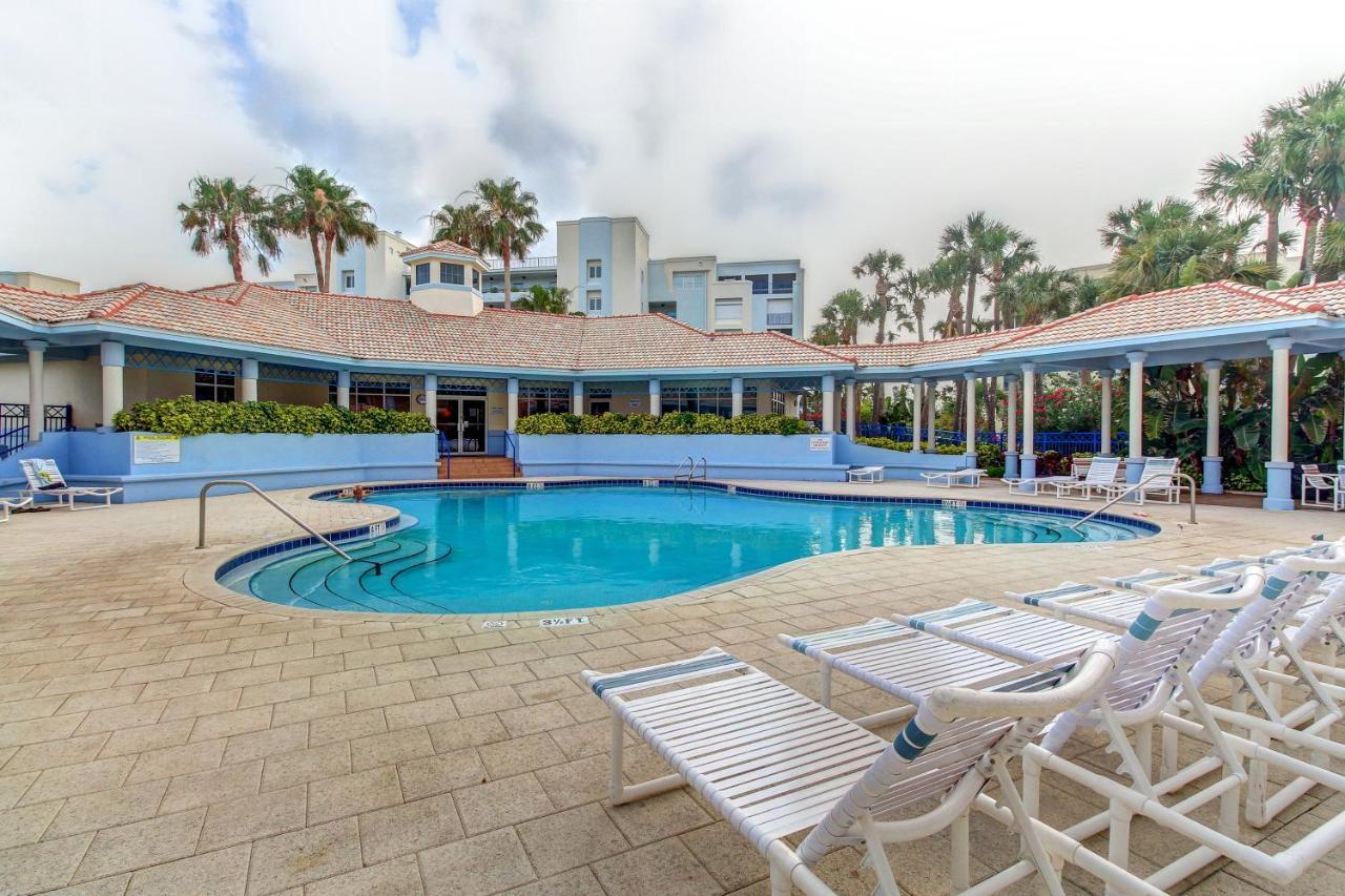 Oceanwalk Condos Bethune Beach Экстерьер фото